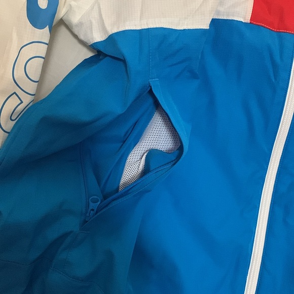 New Balance Tri-Color Windbreaker - Red, Blue, White - Picture 3 of 5